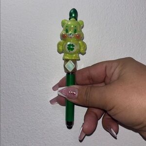 #61 Green Stylus Bear Pen